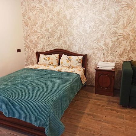 Jermatun Guest House 딜리잔 외부 사진