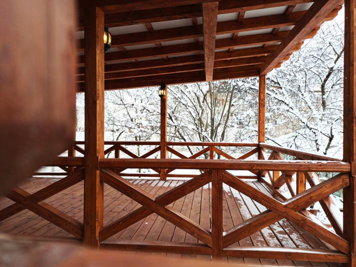 Jermatun Guest House 딜리잔 외부 사진