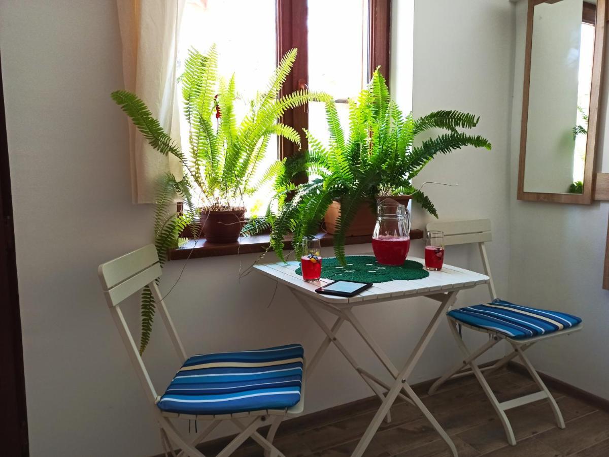 Jermatun Guest House 딜리잔 외부 사진