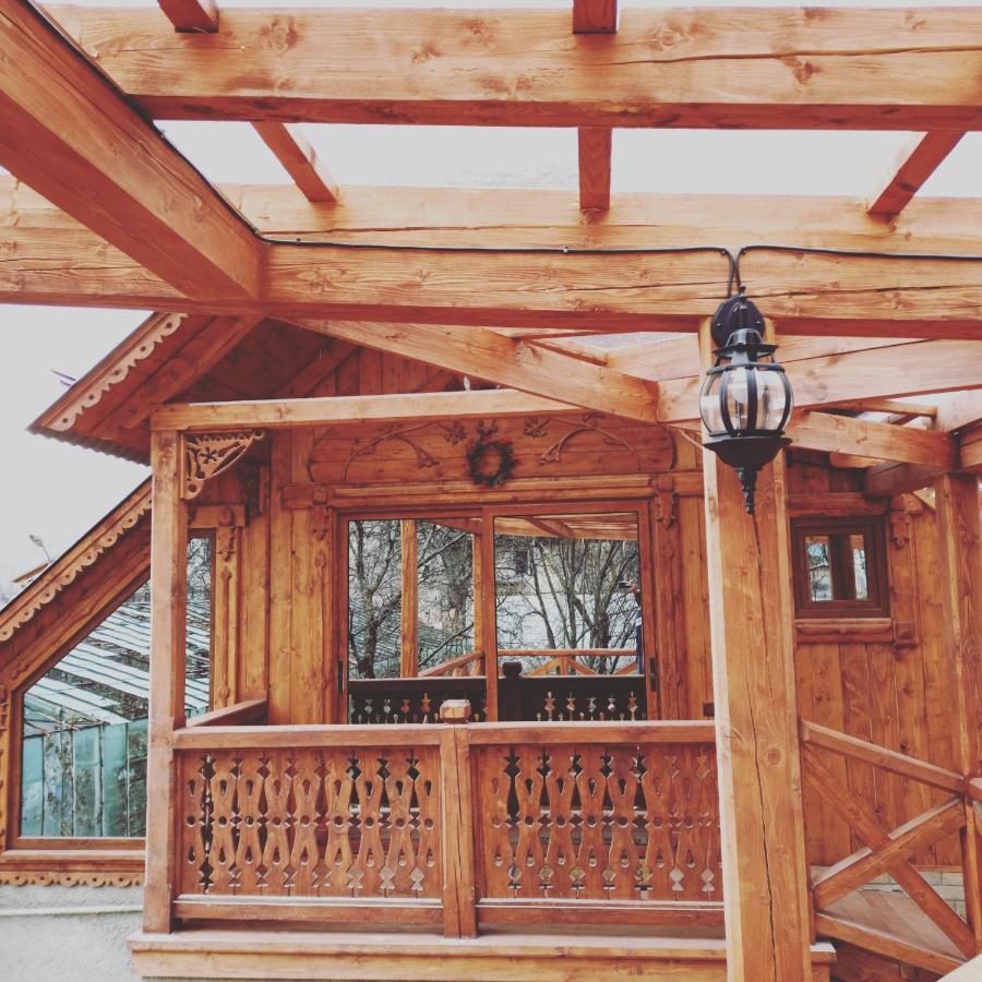 Jermatun Guest House 딜리잔 외부 사진