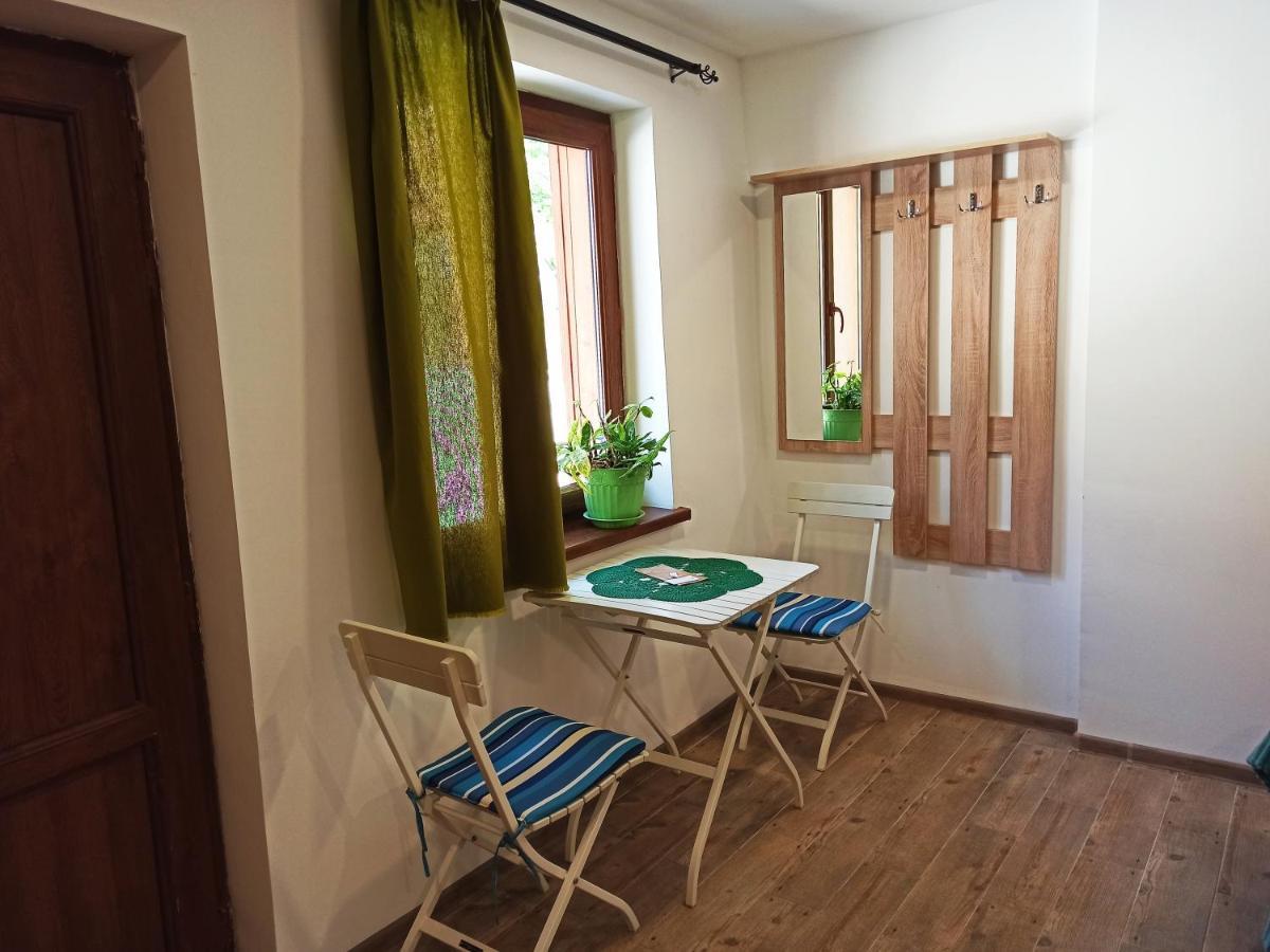 Jermatun Guest House 딜리잔 외부 사진